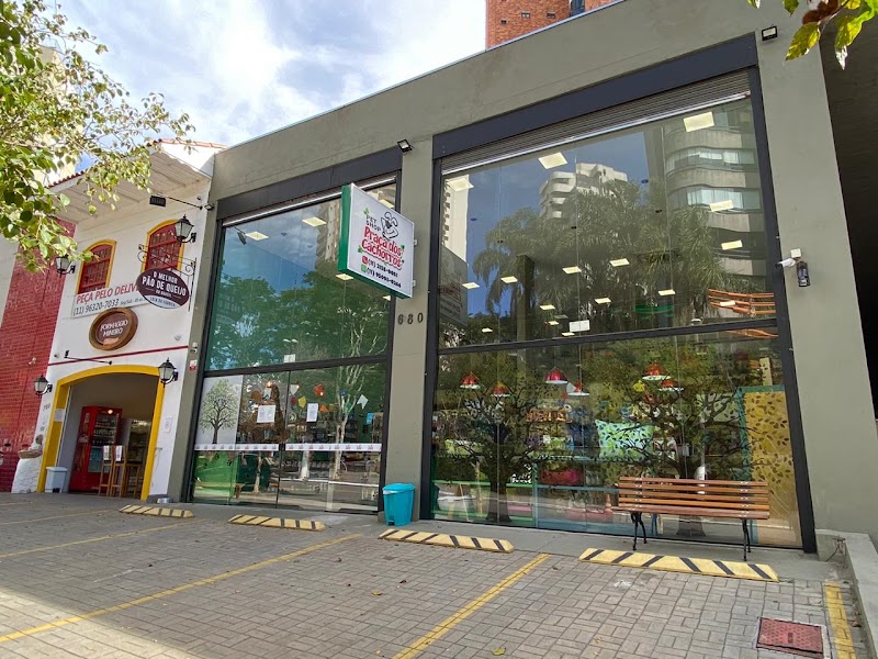 Centro Veterinário Praça dos Cachorros Pet Shop